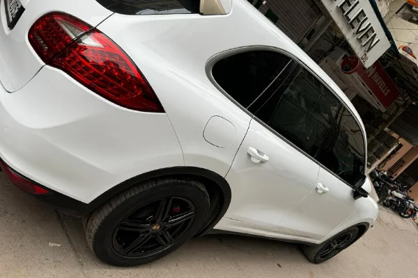 Porsche Cayenne GTS