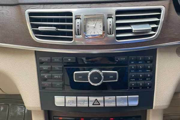 Mercedes Benz E250