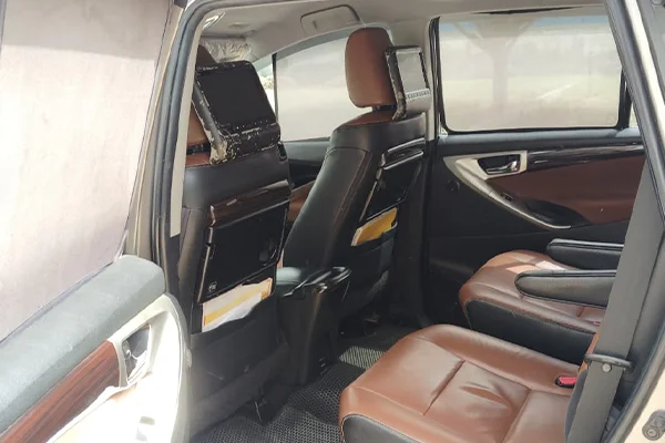 Toyota Crysta Z